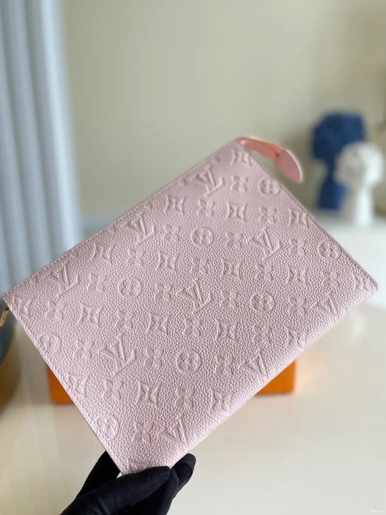 Cheap LOUIS VUITTON POCHETTE VOYAGE 0610